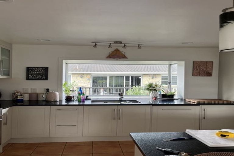 Photo of property in 8a Arnot Avenue, Clouston Park, Upper Hutt, 5018