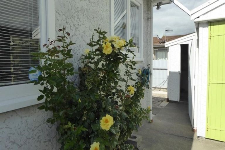 Photo of property in 209 Mclean Street, Saint Leonards, Hastings, 4120