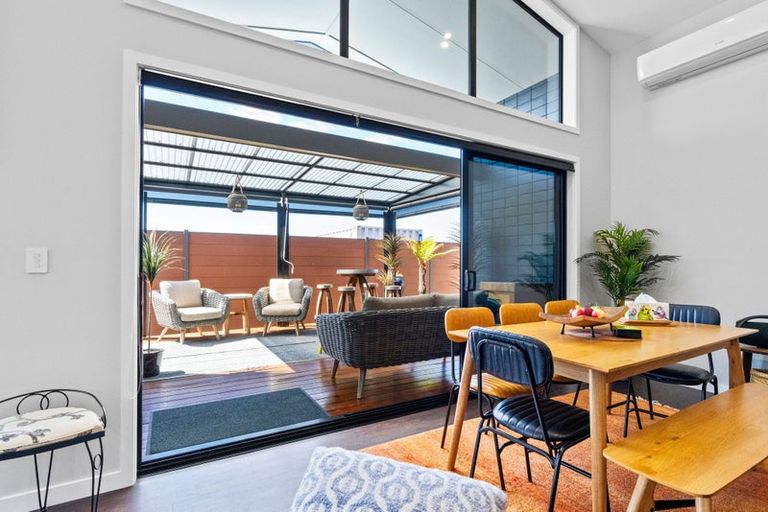 Photo of property in 7 Phoenix Palms Grove, Levin, 5510