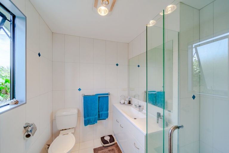 Photo of property in 20 Eagle Street, Waipawa, 4210