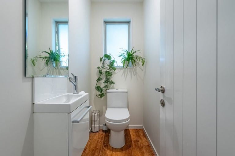 Photo of property in 5 Parsonage Road, Woodend, 7610