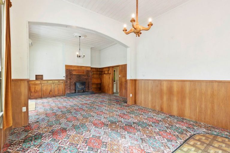 Photo of property in 1097 Junction Road, Egmont Village, New Plymouth, 4372