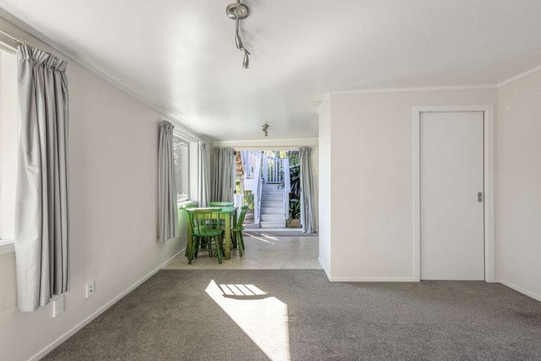 Photo of property in 9 Kowhai Road, Bluff Hill, Napier, 4110