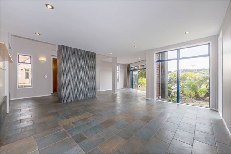 Photo of property in 26 Javelin Close, Gulf Harbour, Whangaparaoa, 0930