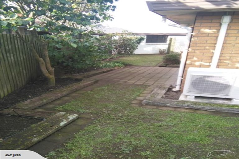 Photo of property in 4/12 Lyndon Street, Riccarton, Christchurch, 8011