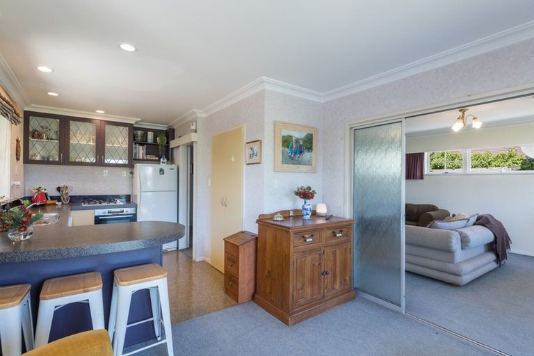 Photo of property in 3 Balmoral Place, Stoke, Nelson, 7011