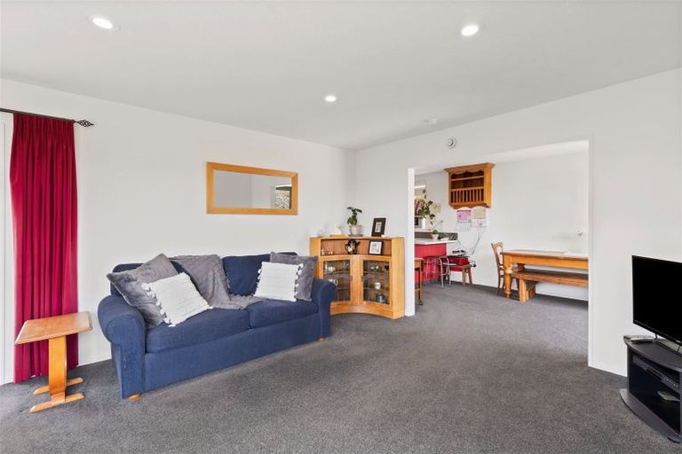 Photo of property in 2/248 Hoon Hay Road, Hoon Hay, Christchurch, 8025