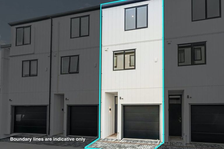 Photo of property in 7c Agincourt Street, Glenfield, Auckland, 0629