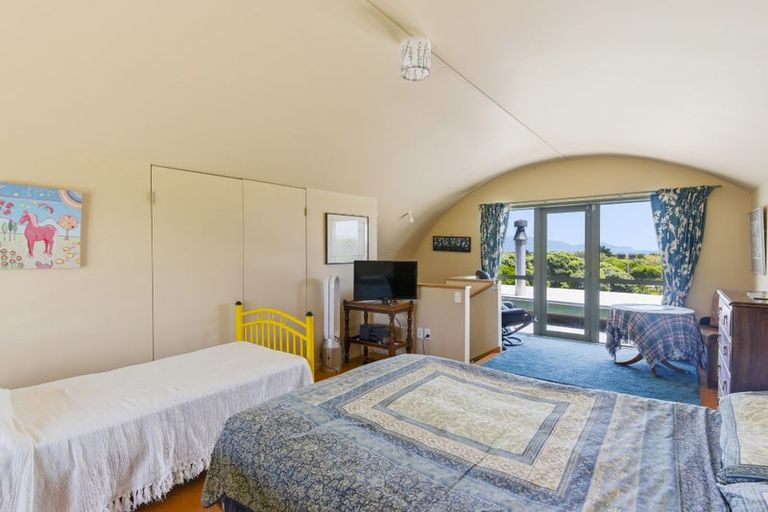 Photo of property in 171 Paetawa Road, Peka Peka, Waikanae, 5391