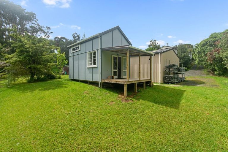Photo of property in 23 St James Avenue, Helensville, 0800