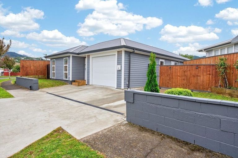 Photo of property in 43 Mary Crescent, Elderslea, Upper Hutt, 5018
