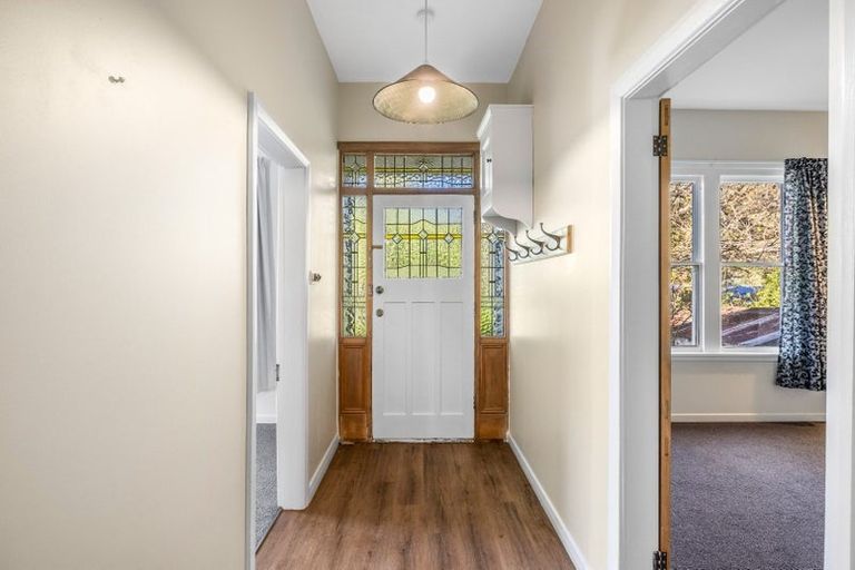 Photo of property in 65 Port Hills Road, Heathcote Valley, Christchurch, 8022