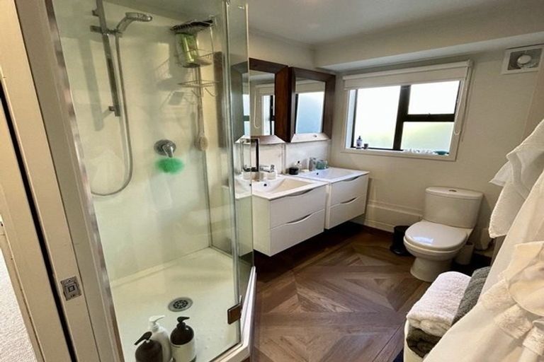 Photo of property in 19 Bay View Road, Raglan, 3225