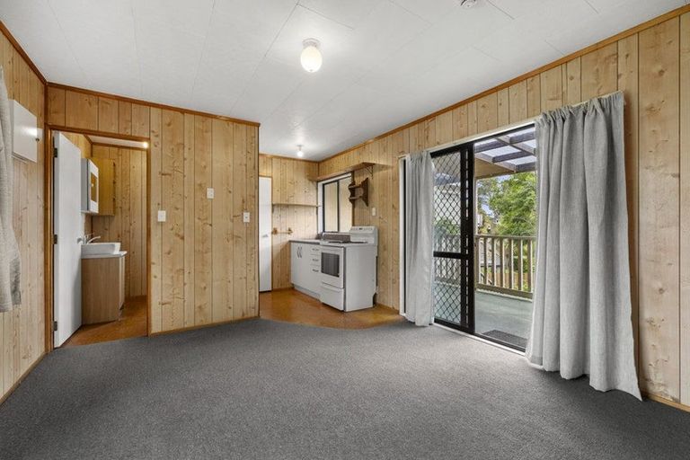 Photo of property in 6 Helen Place, Raglan, 3225