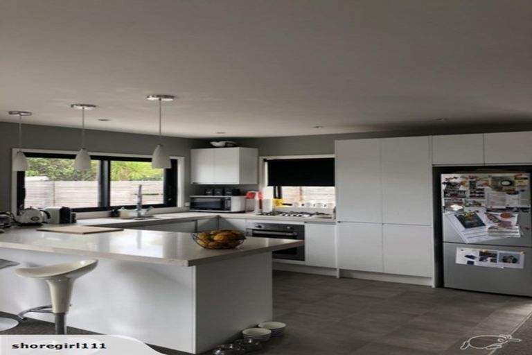 Photo of property in 2/234 Rangatira Road, Beach Haven, Auckland, 0626