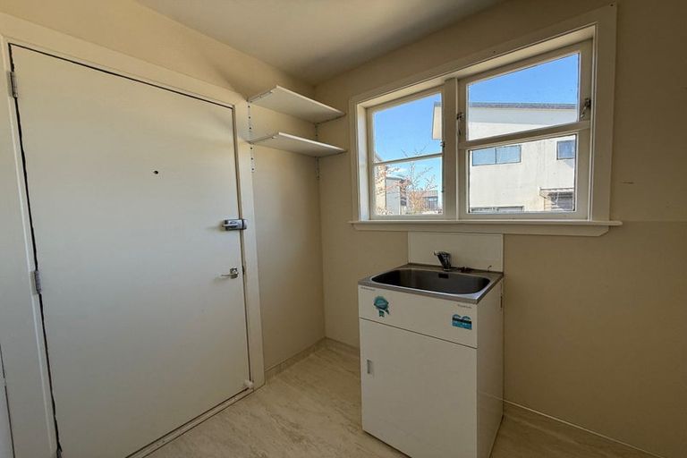 Photo of property in 14 Broadbent Street, Riccarton, Christchurch, 8041