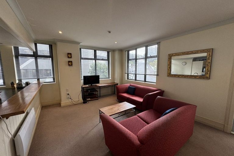 Photo of property in Kelvin House, 2f/16 The Terrace, Wellington Central, Wellington, 6011