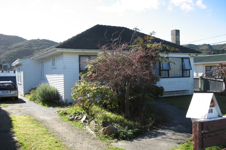 Photo of property in 58 Hyde Street, Wainuiomata, Lower Hutt, 5014
