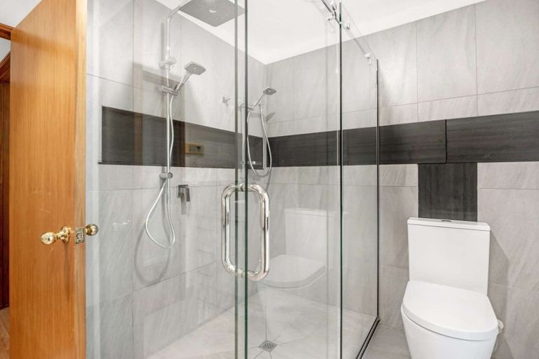 Photo of property in 43 Durrell Way, Rolleston, 7614