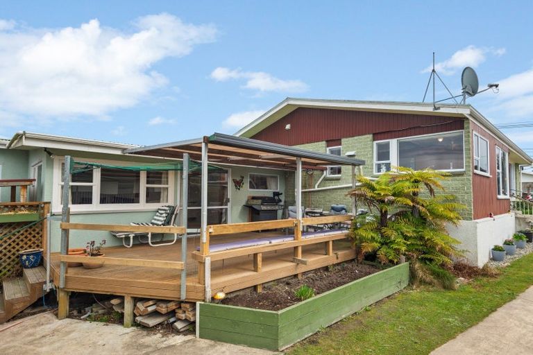 Photo of property in 11 Glendale Crescent, Holmes Hill, Oamaru, 9401