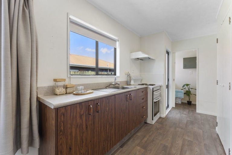 Photo of property in 21 Hilton Grove, Kelvin Grove, Palmerston North, 4414