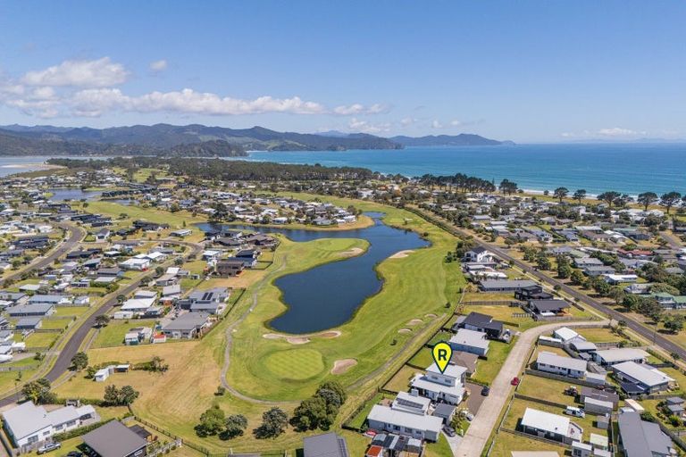 Photo of property in 116 Taupata Way, Matarangi, Whitianga, 3592
