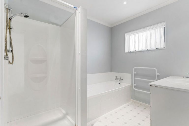 Photo of property in 12 Massey Street, Elderslea, Upper Hutt, 5018