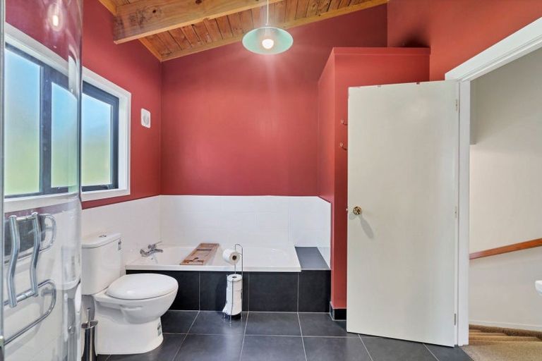 Photo of property in 55 Ngatoto Road, Tinopai, Matakohe, 0593