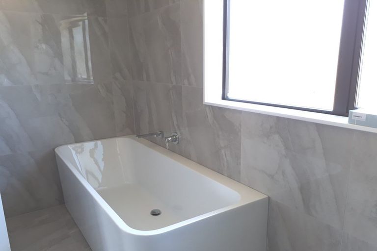 Photo of property in 26 Carrygawley Road, Flat Bush, Auckland, 2019