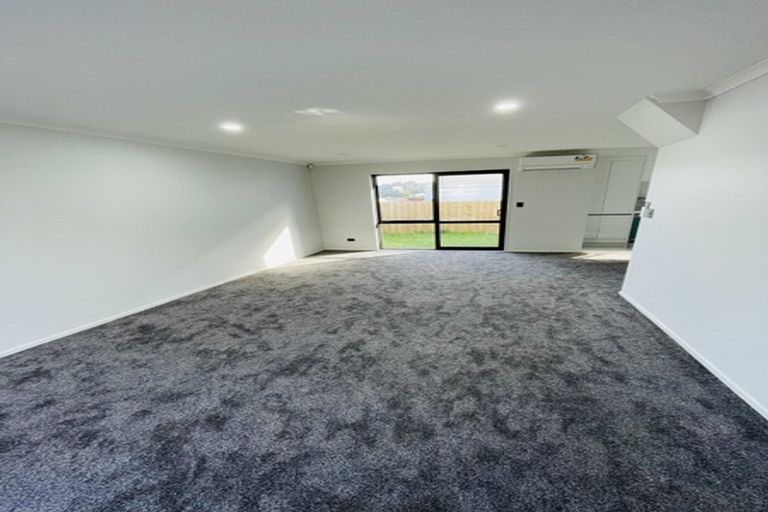 Photo of property in 100a Kimpton Road, Papatoetoe, Auckland, 2025