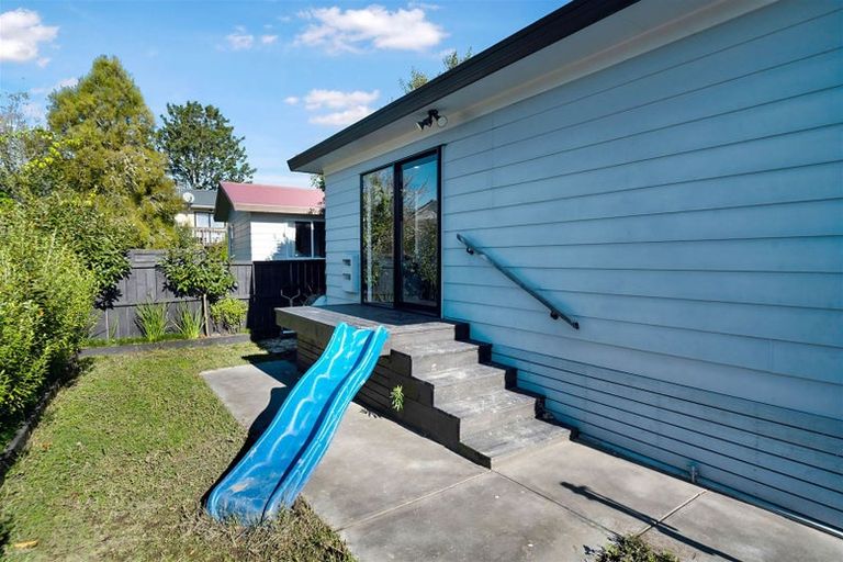 Photo of property in 174 Solar Road, Glen Eden, Auckland, 0602
