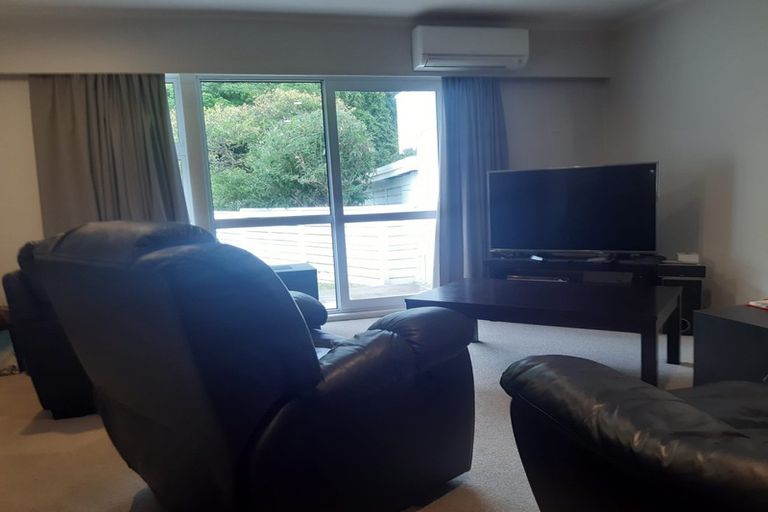 Photo of property in 116 Middleton Road, Churton Park, Wellington, 6037