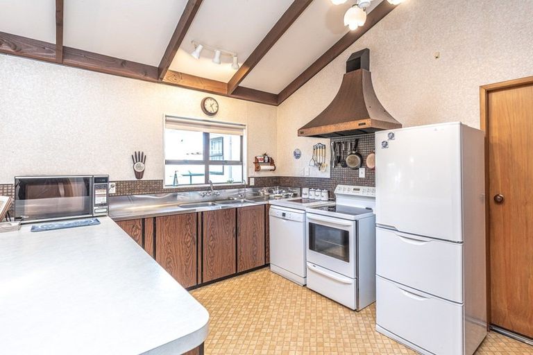 Photo of property in 18 Parkdale Drive, Aramoho, Whanganui, 4500
