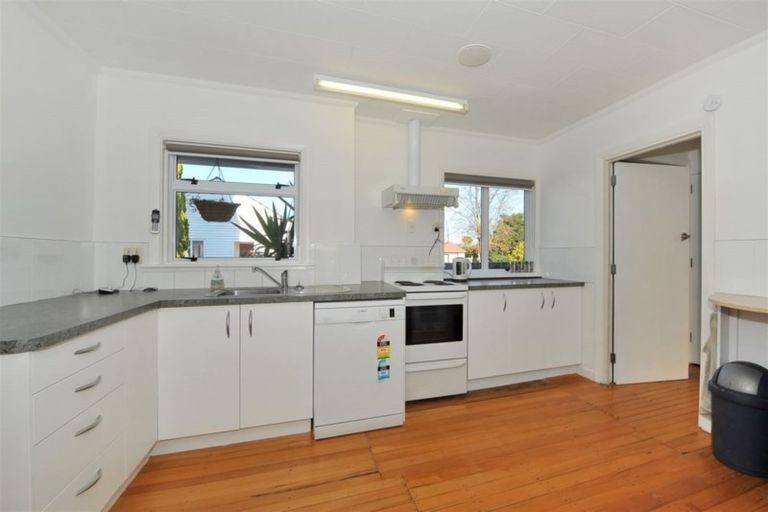 Photo of property in 100a Brynley Street, Hornby, Christchurch, 8042
