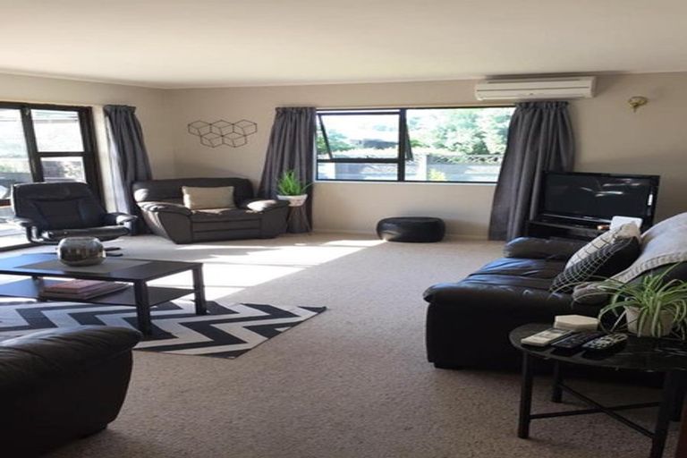 Photo of property in 58a Eatwell Avenue, Paraparaumu Beach, Paraparaumu, 5032