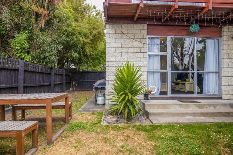 Photo of property in 3/14a Frederick Street, Waltham, Christchurch, 8011