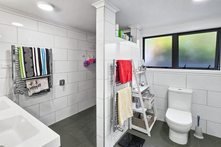 Photo of property in 88 Martin Road, Paraparaumu Beach, Paraparaumu, 5032