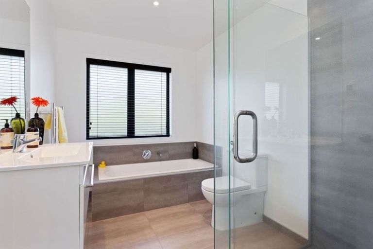 Photo of property in 67 New Brighton Road, Burwood, Christchurch, 8061