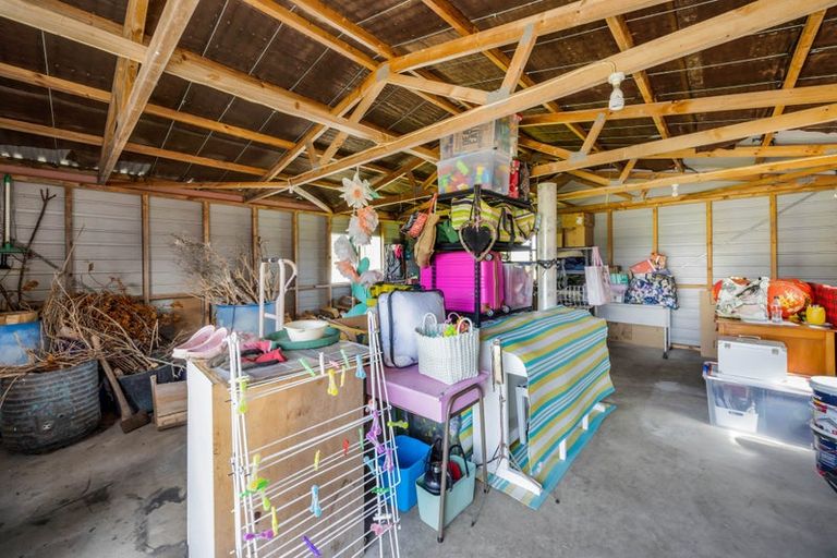 Photo of property in 196 Mokau Road, Urenui, 4377