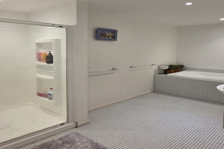 Photo of property in The Plumbers Building, 3a/124 Wakefield Street, Te Aro, Wellington, 6011