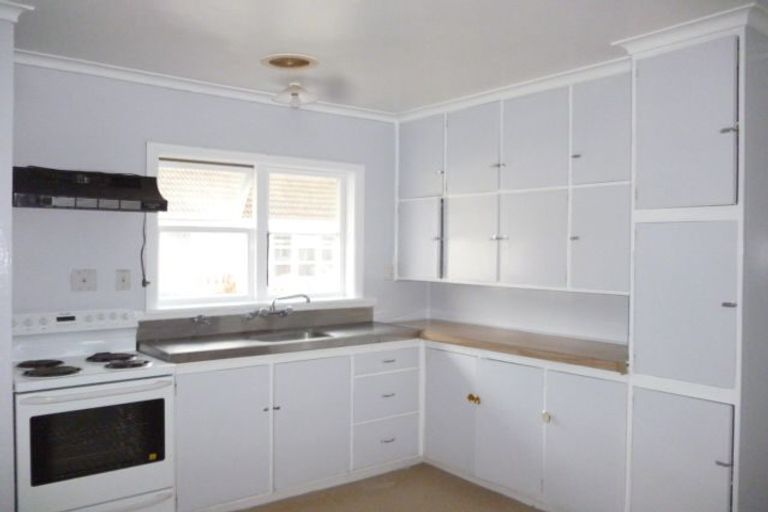 Photo of property in 62f2- Gibbons Street, Ebdentown, Upper Hutt, 5018