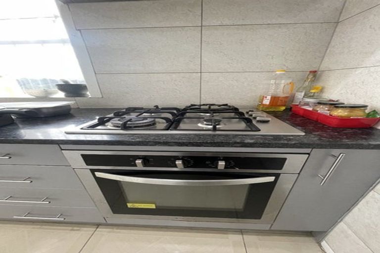 Photo of property in 20a Ashgrove Road, Mangere, Auckland, 2022