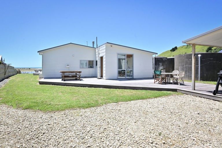 Photo of property in 177 Mahia East Coast Road, Mahia, 4198