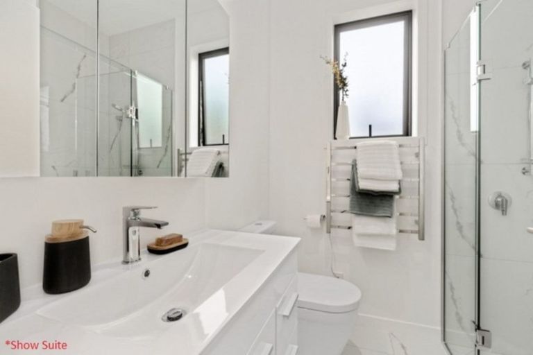 Photo of property in 9/445 Hibiscus Coast Highway, Orewa, 0931