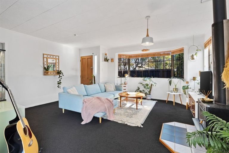 Photo of property in 5 Nicolas Avenue, Glen Eden, Auckland, 0602