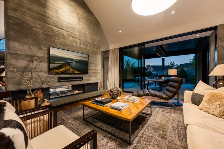 Photo of property in 24 Mountain View Drive, Wanaka, 9382