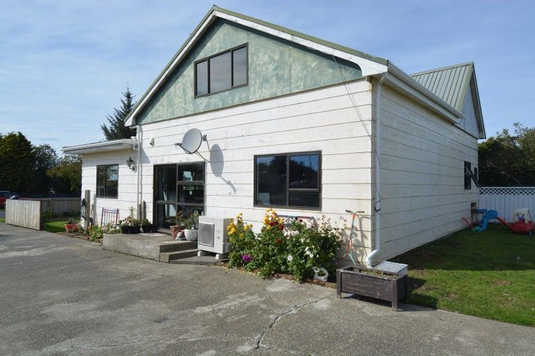Photo of property in 249 Princes Street, Strathern, Invercargill, 9812