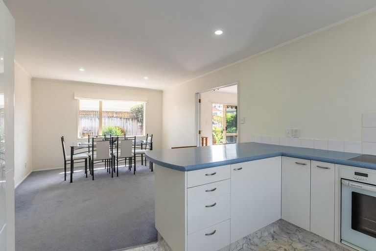Photo of property in 10a Sunburst Court, Paraparaumu Beach, Paraparaumu, 5032