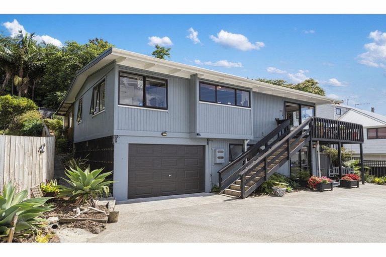 Photo of property in 8b Granfield Place, Te Kamo, Whangarei, 0112
