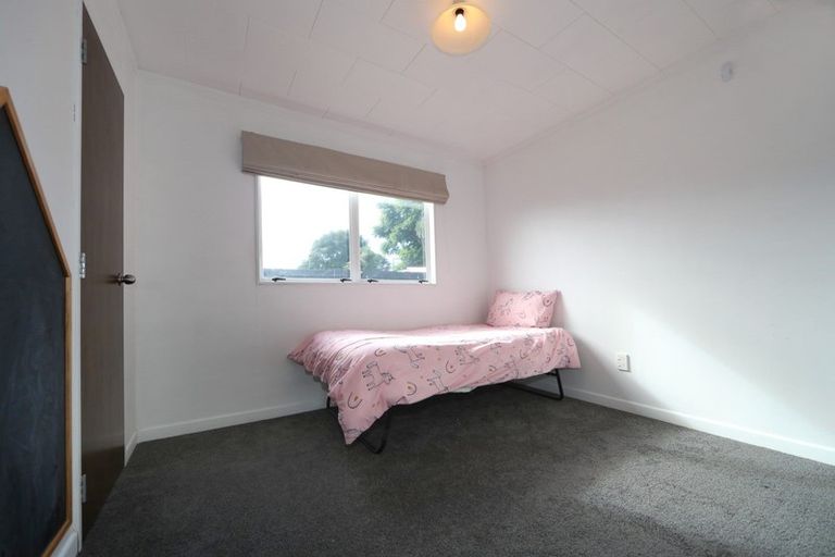 Photo of property in 39 Glamorgan Avenue, Tamatea, Napier, 4112